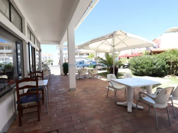 Negócio para Venda em Albufeira e Olhos de Água