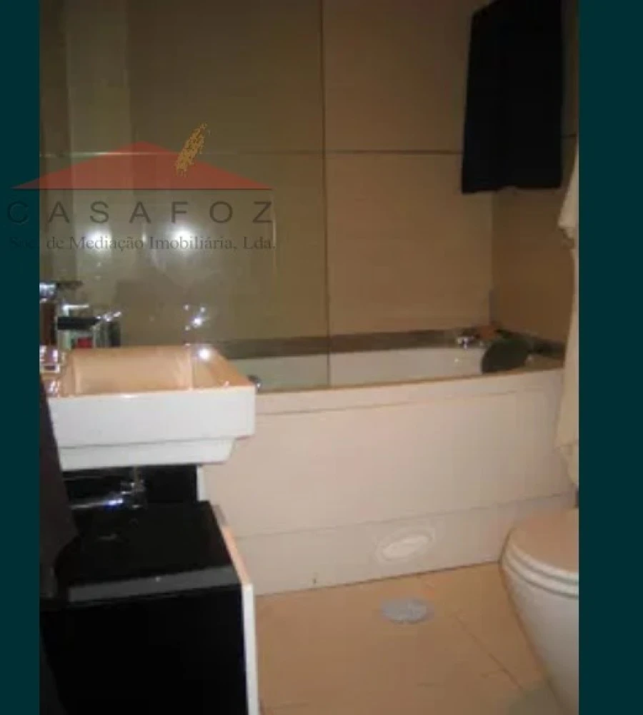 Apartamento T1 para Arrendamento em Aldoar, Foz do Douro e Nevogilde Foto 7