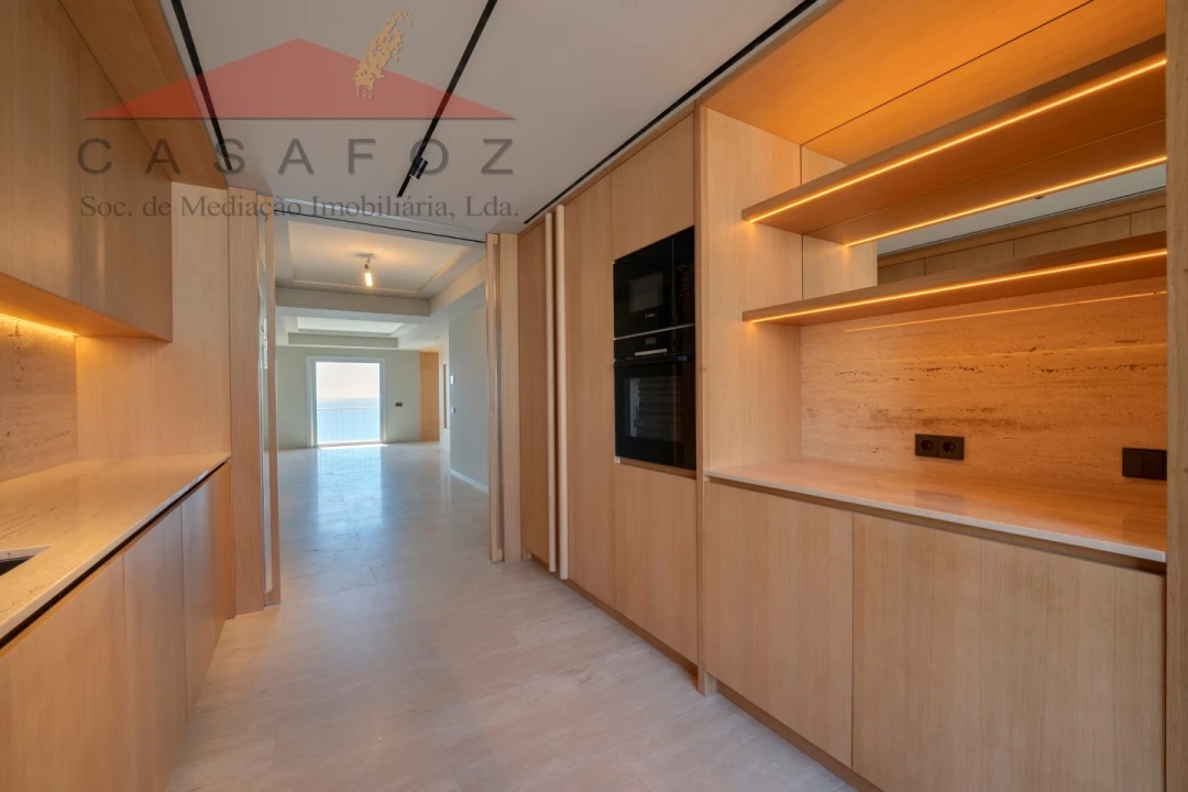 Apartamento T3 para Venda em Aldoar, Foz do Douro e Nevogilde Foto 15
