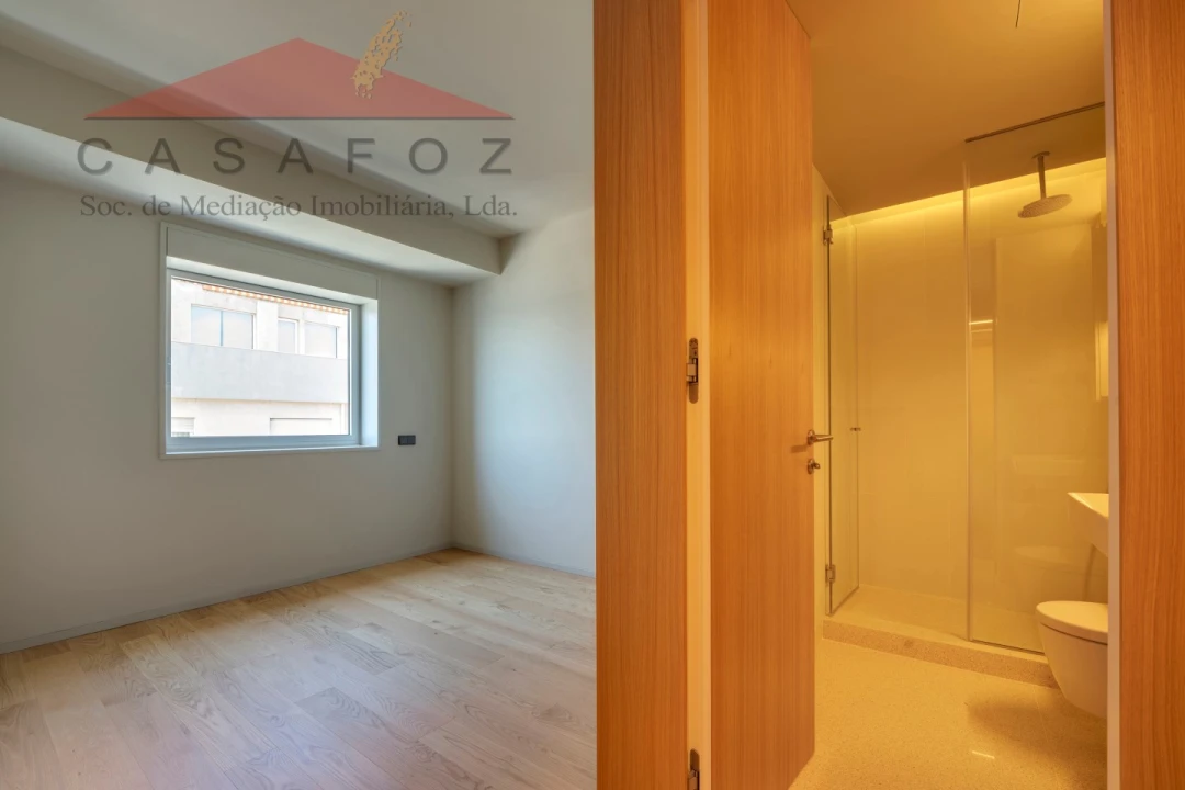 Apartamento T3 para Venda em Aldoar, Foz do Douro e Nevogilde Foto 26