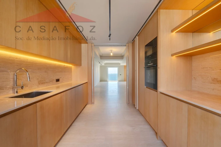 Apartamento T3 para Venda em Aldoar, Foz do Douro e Nevogilde Foto 17