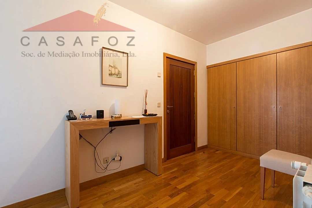 Apartamento T3 para Venda em Aldoar, Foz do Douro e Nevogilde Foto 11