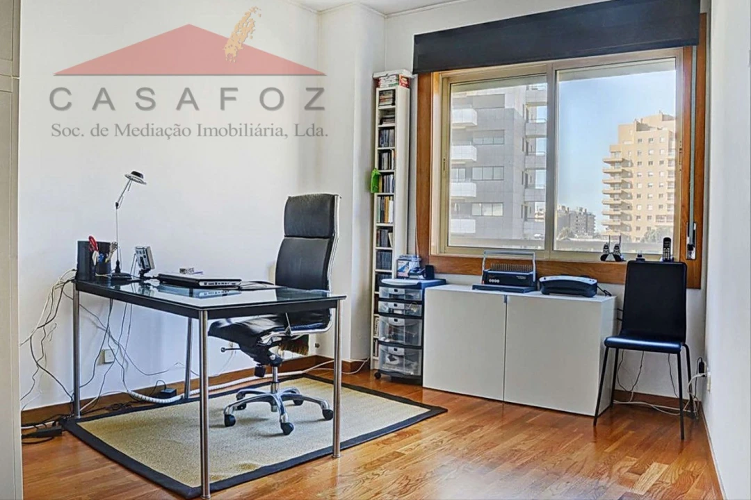 Apartamento T3 para Venda em Aldoar, Foz do Douro e Nevogilde Foto 27