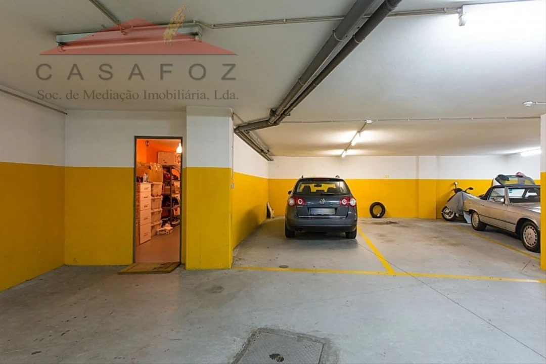 Apartamento T3 para Venda em Aldoar, Foz do Douro e Nevogilde Foto 31