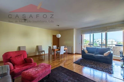 Apartamento T3 para Venda em Aldoar, Foz do Douro e Nevogilde
