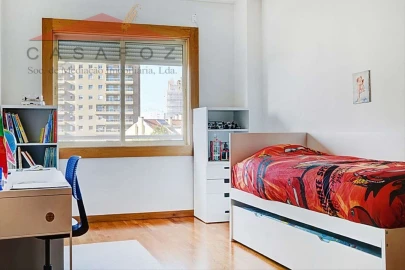 Apartamento T3 para Venda em Aldoar, Foz do Douro e Nevogilde