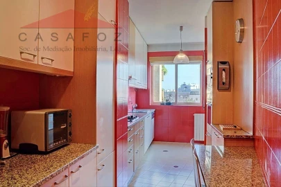 Apartamento T3 para Venda em Aldoar, Foz do Douro e Nevogilde