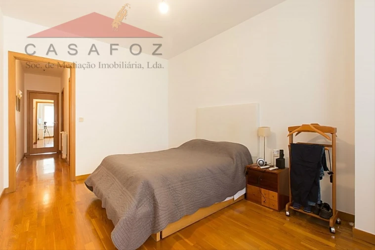 Apartamento T3 para Venda em Aldoar, Foz do Douro e Nevogilde Foto 21