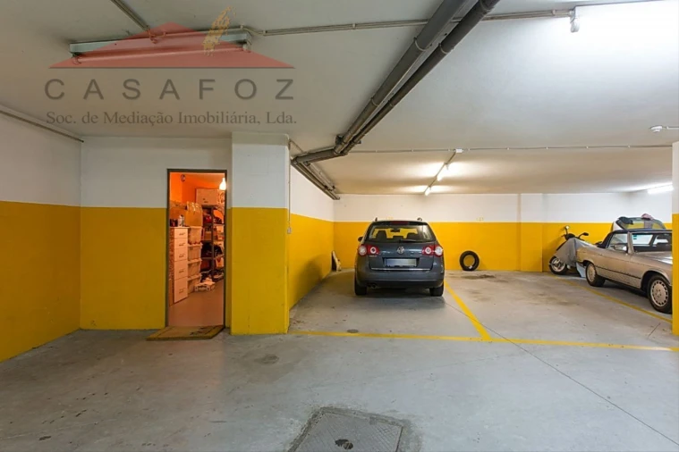 Apartamento T3 para Venda em Aldoar, Foz do Douro e Nevogilde Foto 31