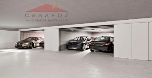 Apartamento T5 para Venda em Aldoar, Foz do Douro e Nevogilde