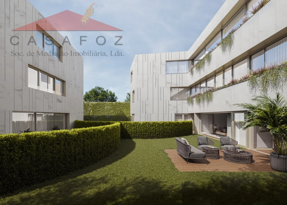 Apartamento T4 para Venda em Aldoar, Foz do Douro e Nevogilde Foto 1