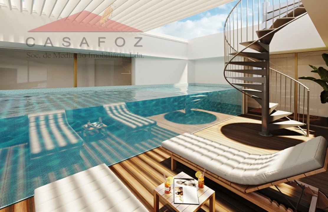 Apartamento T4 para Venda em Aldoar, Foz do Douro e Nevogilde Foto 1