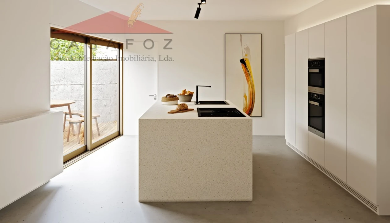Apartamento T3 para Venda em Aldoar, Foz do Douro e Nevogilde Foto 3