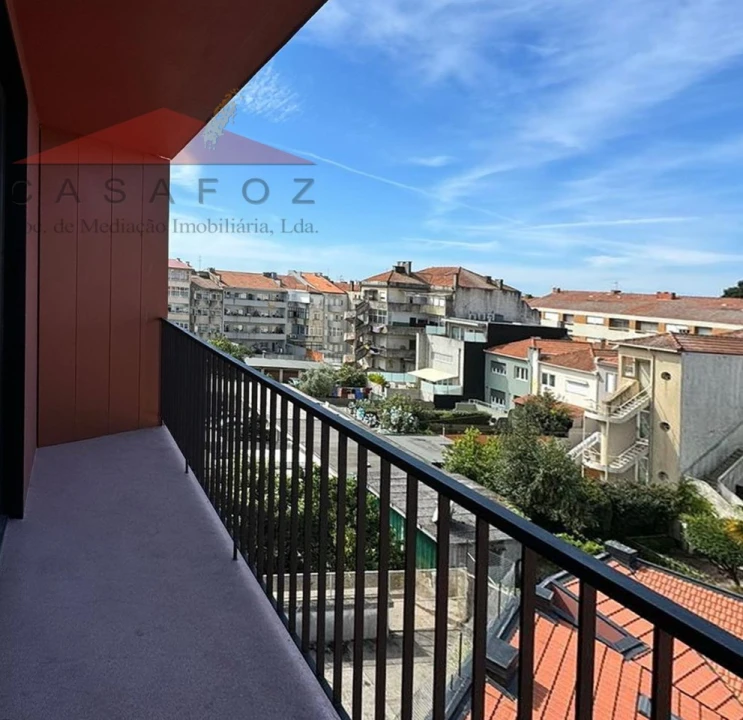 Apartamento T2 para Venda em Bonfim Foto 5