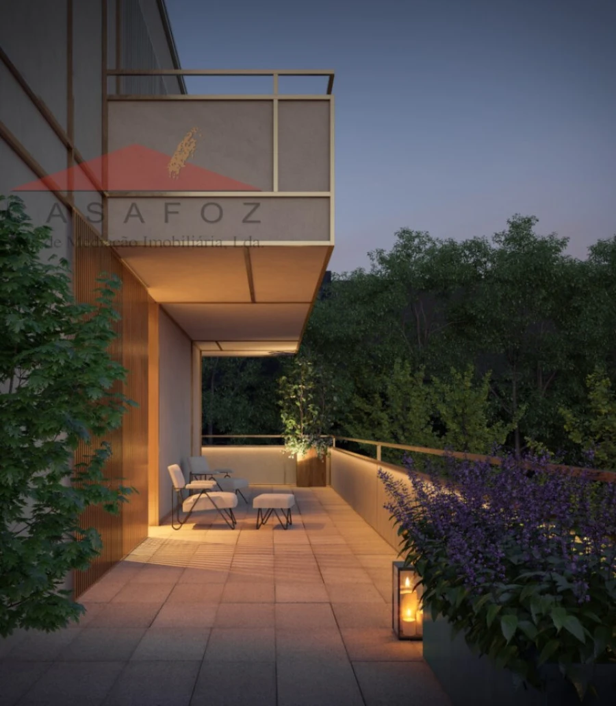 Apartamento T4 para Venda em Lordelo do Ouro e Massarelos Foto 7