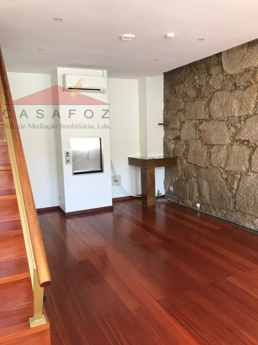 Prédio para Venda em Cedofeita, Santo Ildefonso, Sé, Miragaia, São Nicolau e Vitória Foto 8