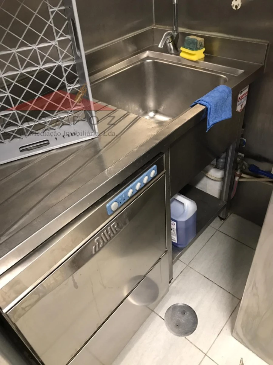 Prédio para Venda em Cedofeita, Santo Ildefonso, Sé, Miragaia, São Nicolau e Vitória Foto 26