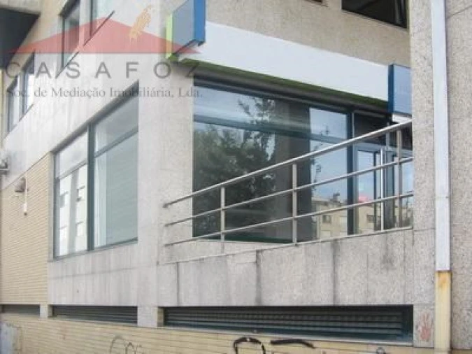 Loja para Venda em Ramalde Foto 9