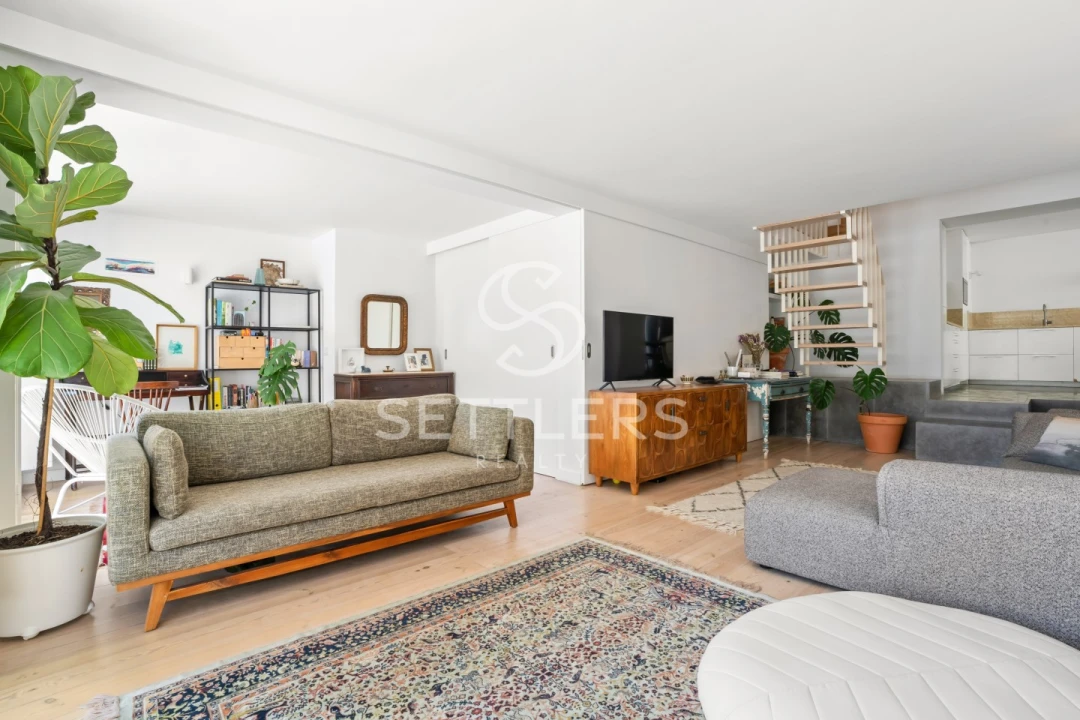 Prédio para Venda em Carcavelos e Parede Foto 5