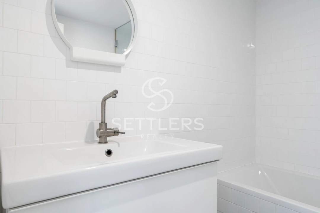 Prédio para Venda em Carcavelos e Parede Foto 12