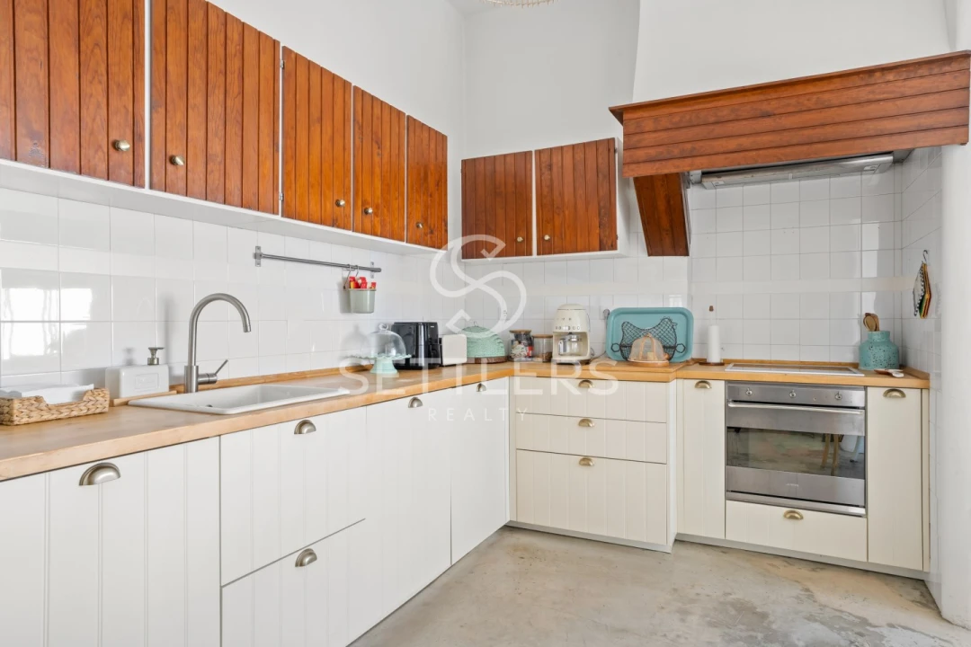 Prédio para Venda em Carcavelos e Parede Foto 24