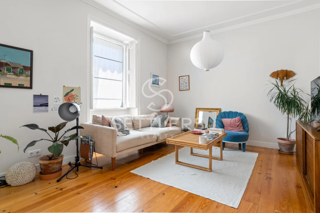 Prédio para Venda em Carcavelos e Parede Foto 31