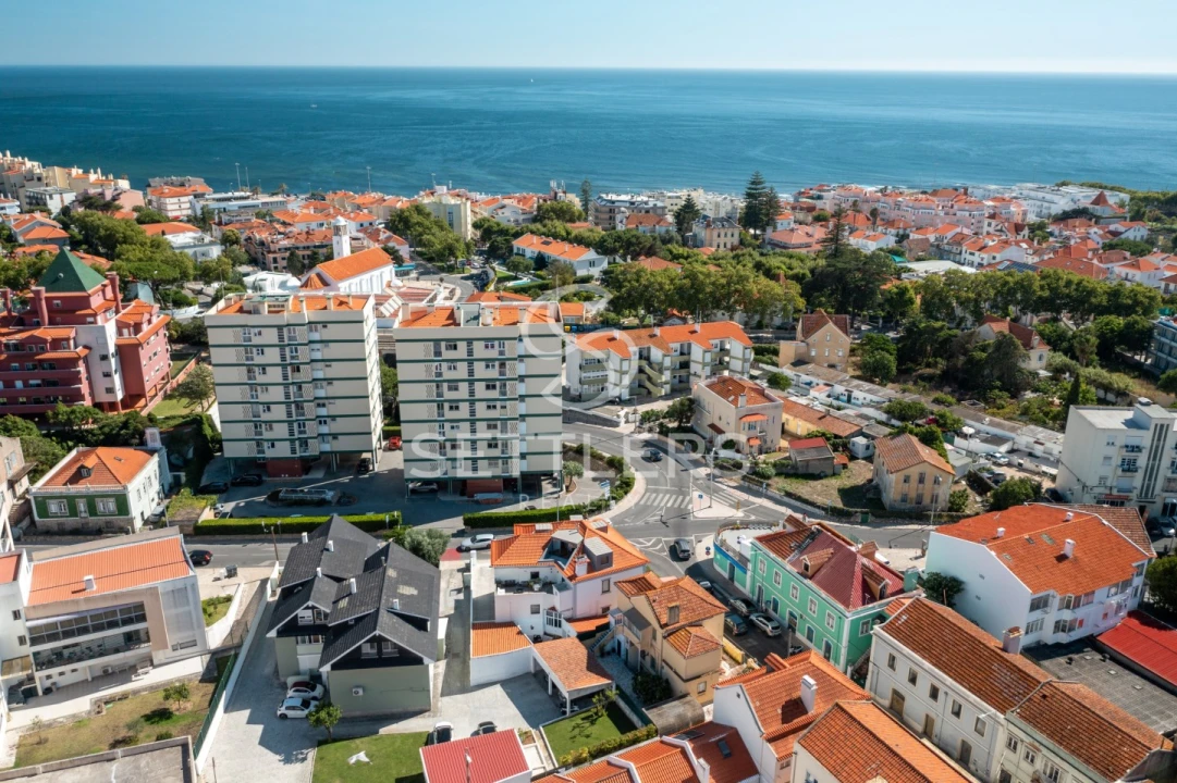 Prédio para Venda em Carcavelos e Parede Foto 55