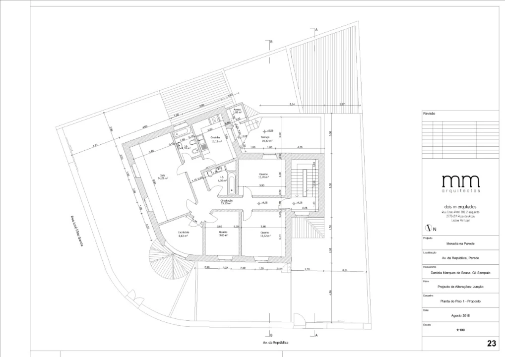 Prédio para Venda em Carcavelos e Parede Planta 3