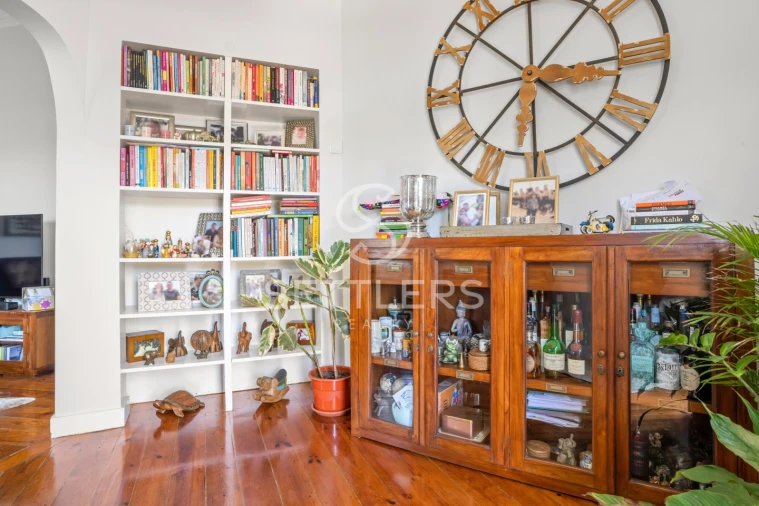 Prédio para Venda em Carcavelos e Parede Foto 20