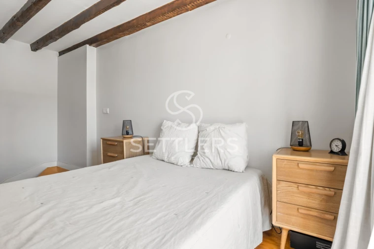 Prédio para Venda em Carcavelos e Parede Foto 29