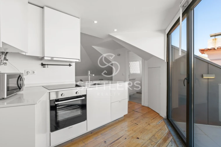 Prédio para Venda em Carcavelos e Parede Foto 47