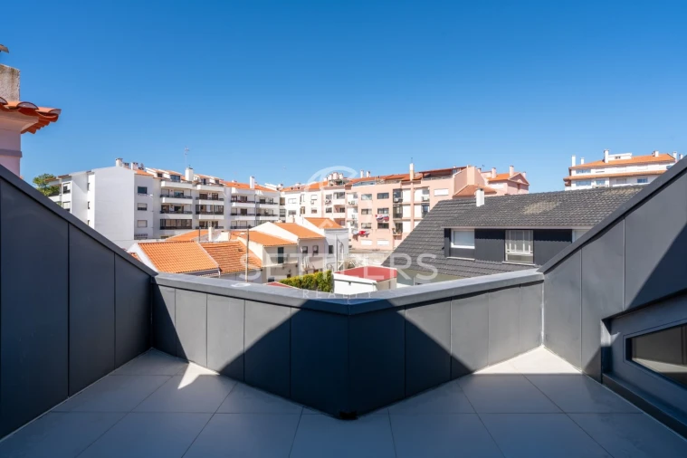 Prédio para Venda em Carcavelos e Parede Foto 49