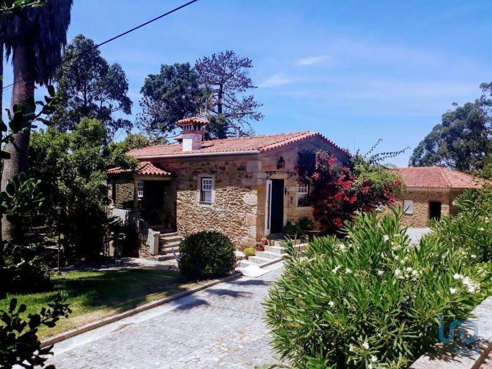 Moradia T8 para Venda em Seixas Foto 2