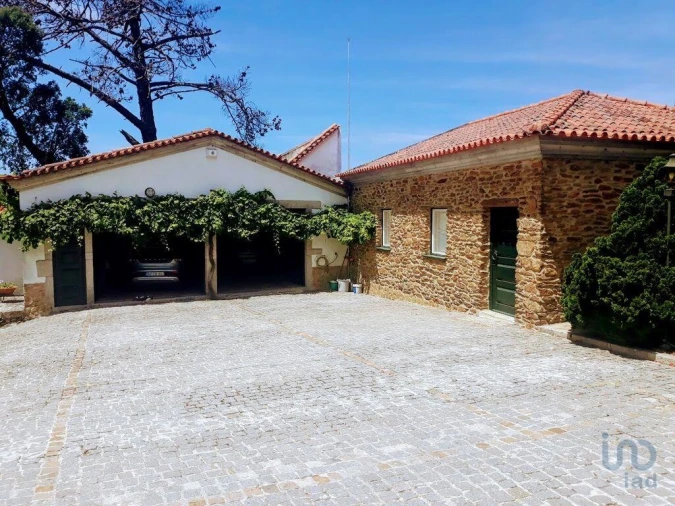 Moradia T8 para Venda em Seixas Foto 7