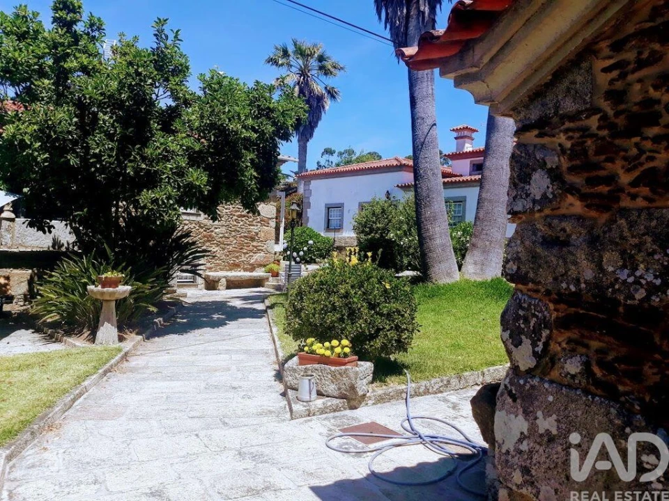 Moradia T8 para Venda em Seixas Foto 19