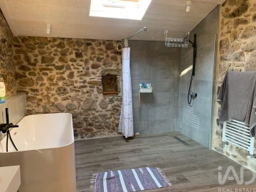 Moradia T1 para Venda em Aguda
