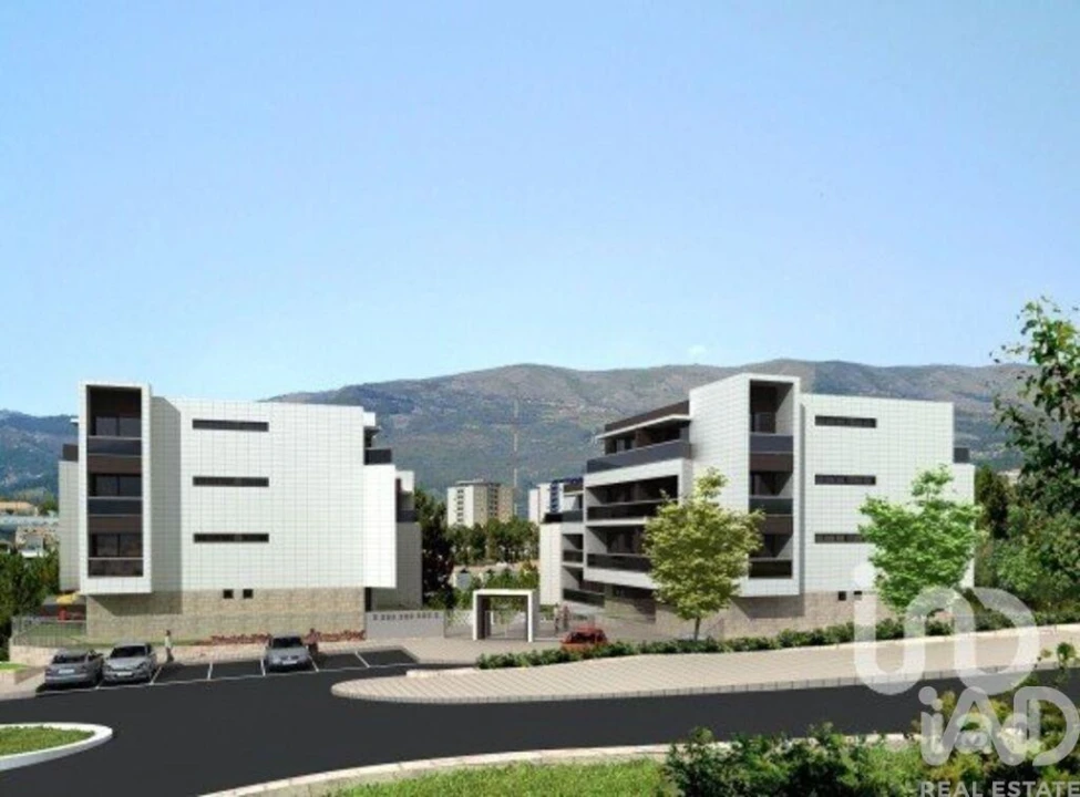 Apartamento T2 para Venda em Pena, Quintã e Vila Cova Foto 27