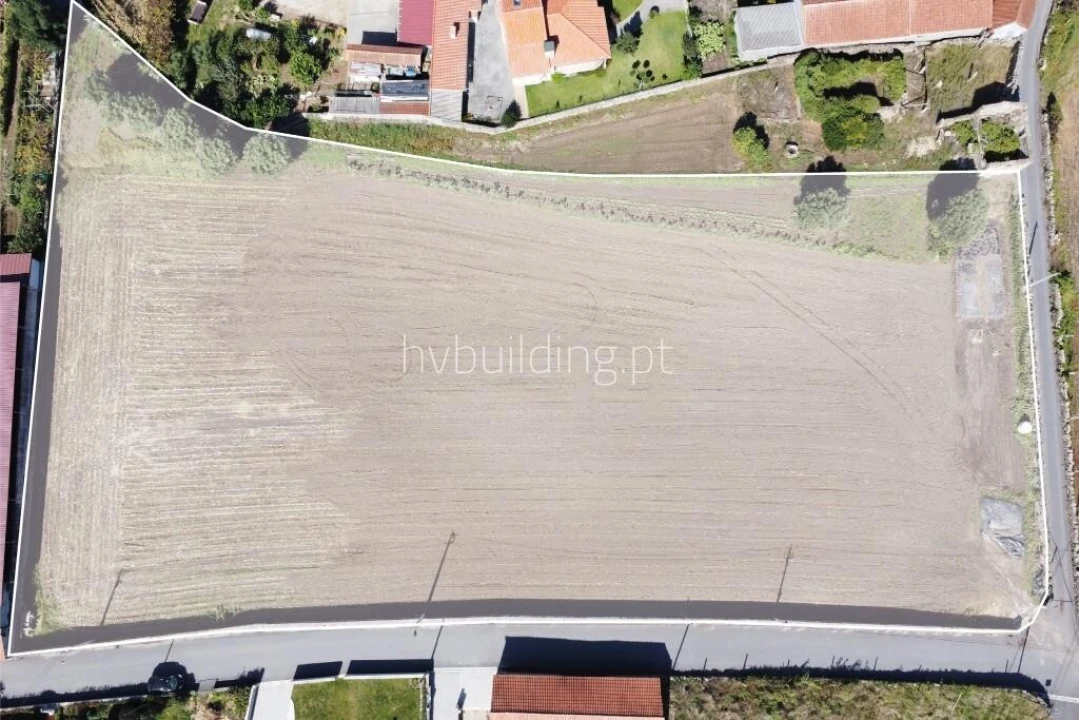 Terreno para Venda em Vila Cova e Feitos Foto 11