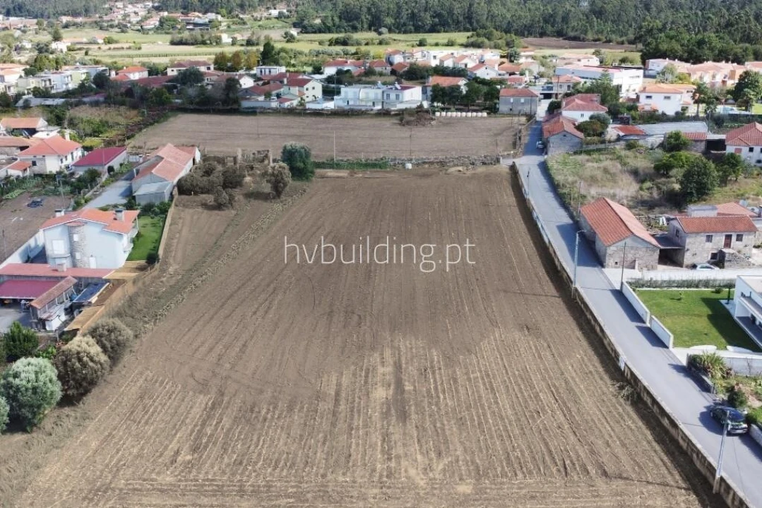 Terreno para Venda em Vila Cova e Feitos Foto 7
