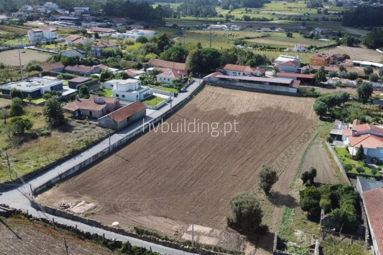 Terreno para Venda em Vila Cova e Feitos Foto 9