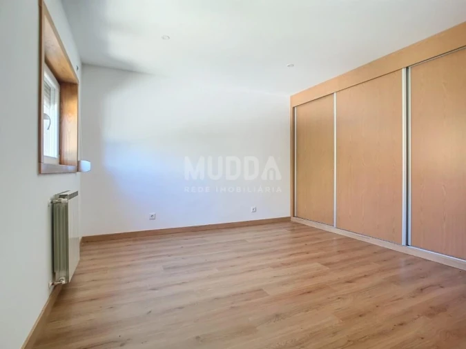 Moradia T5 para Venda em São Pedro de Agostem Foto 14