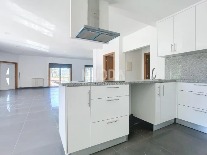 Moradia T5 para Venda em São Pedro de Agostem Foto 8