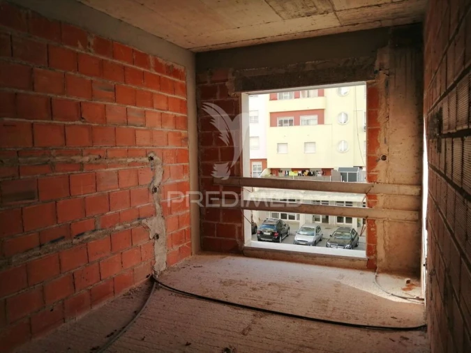 Apartamento T2 para Venda em Corroios Foto 6