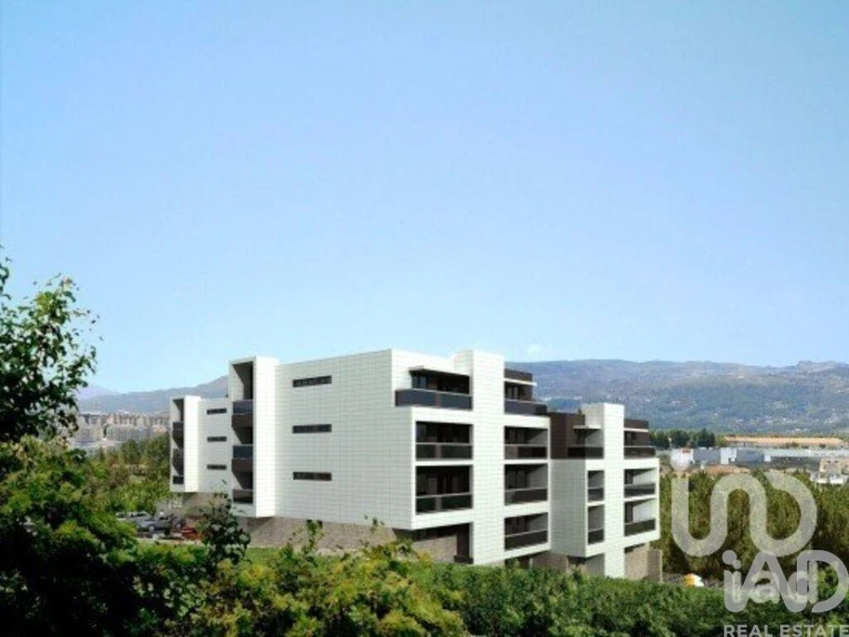 Apartamento T2 para Venda em Pena, Quintã e Vila Cova Foto 29
