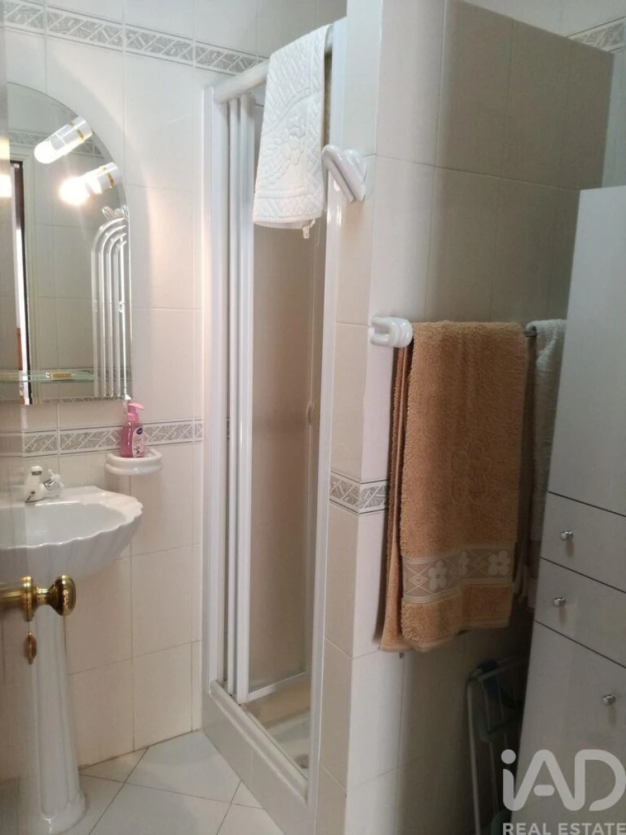 Apartamento T2 para Venda em Quarteira Foto 19