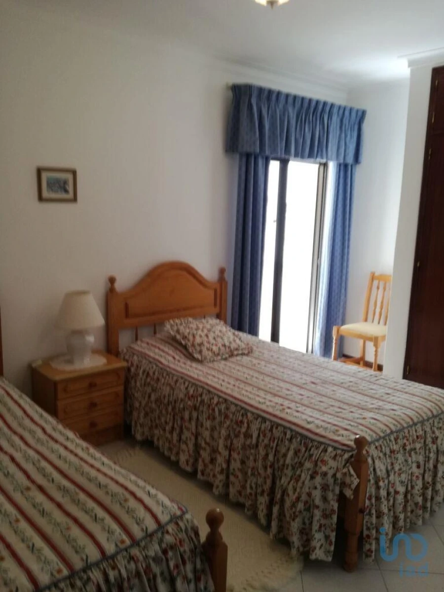 Apartamento T2 para Venda em Quarteira Foto 10