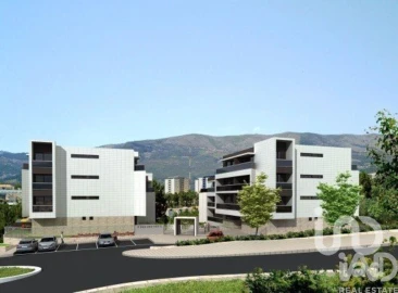 Apartamento T3 para Venda em Pena, Quintã e Vila Cova
