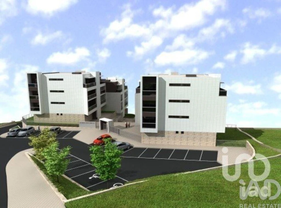 Apartamento T3 para Venda em Pena, Quintã e Vila Cova Foto 25