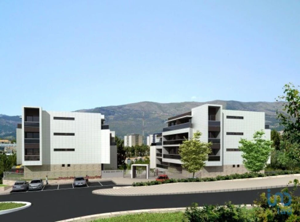 Apartamento T2 para Venda em Pena, Quintã e Vila Cova Foto 1