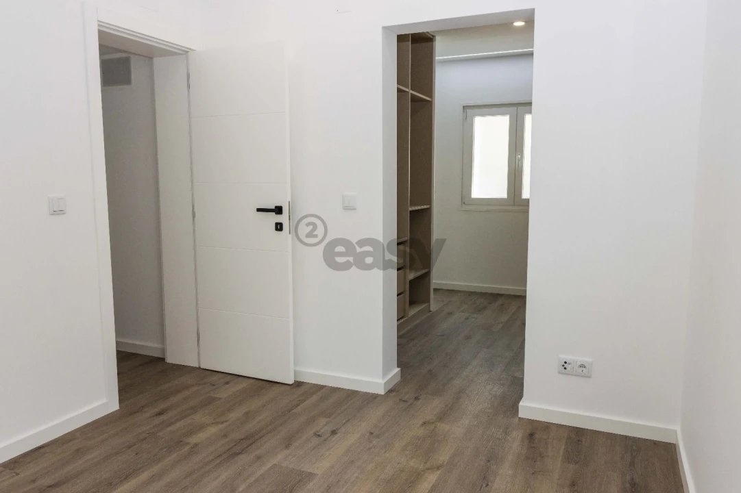 Moradia T4 para Venda em Agualva e Mira-Sintra Foto 23